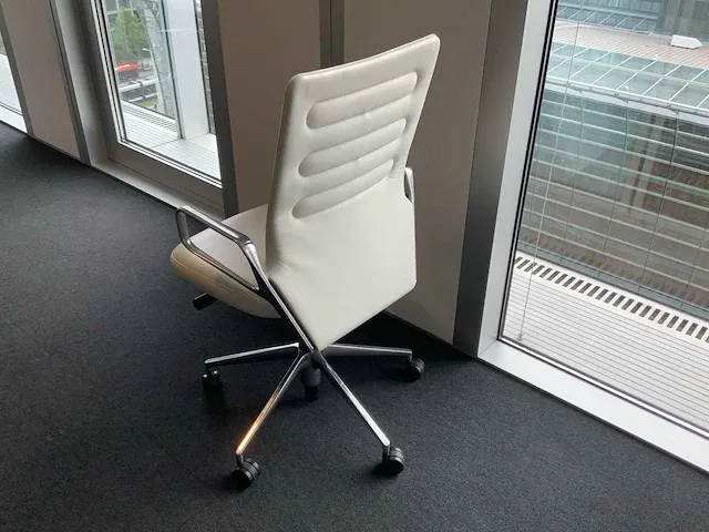 Vitra antonio citerio ac4 vergaderstoel - afbeelding 2 van  5