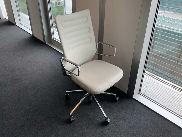 Vitra antonio citerio ac4 vergaderstoel - afbeelding 4 van  5