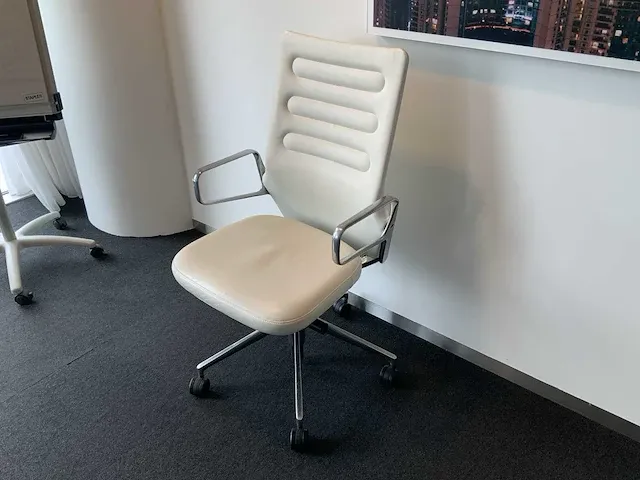 Vitra antonio citerio ac4 vergaderstoel - afbeelding 1 van  5