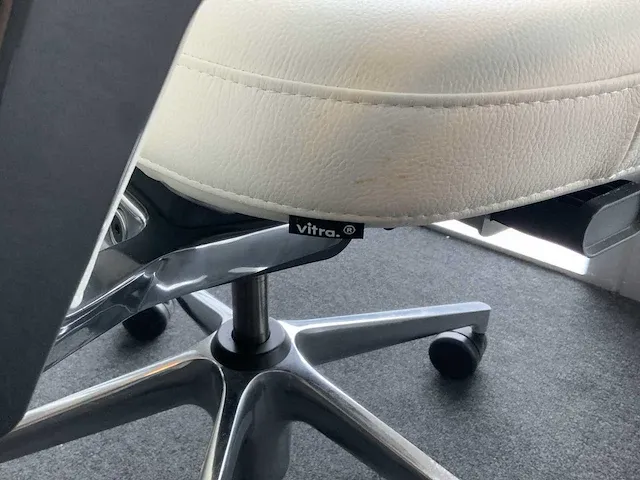 Vitra antonio citerio ac4 vergaderstoel - afbeelding 5 van  5