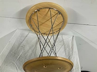 Vitra design rocking stool - afbeelding 4 van  4