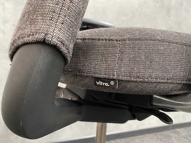 Vitra id trim - ergonomische bureaustoel - afbeelding 2 van  11