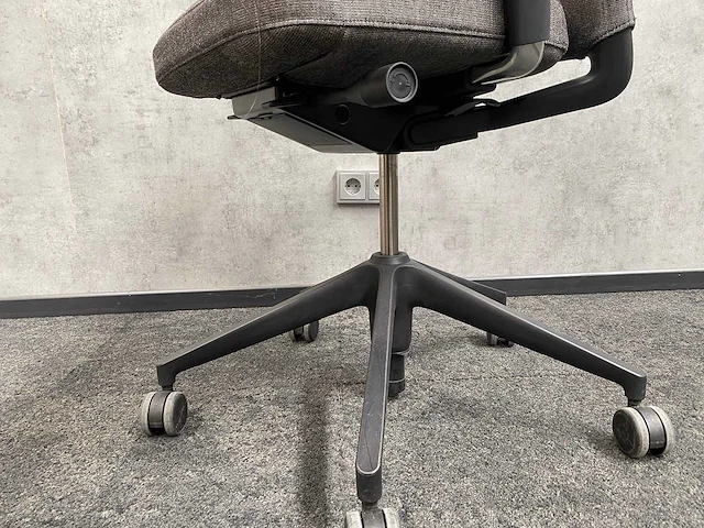 Vitra id trim - ergonomische bureaustoel - afbeelding 10 van  11