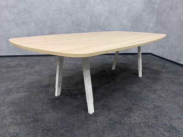 Vitra joyn/ brunner - 8p design conferentie set 240x120 - afbeelding 15 van  19