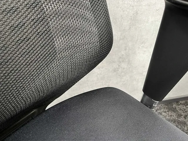 Vitra joyn/ meda - instelbare design werkplek 180x90 - afbeelding 16 van  26