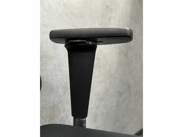 Vitra joyn/ meda - instelbare design werkplek 180x90 - afbeelding 18 van  26