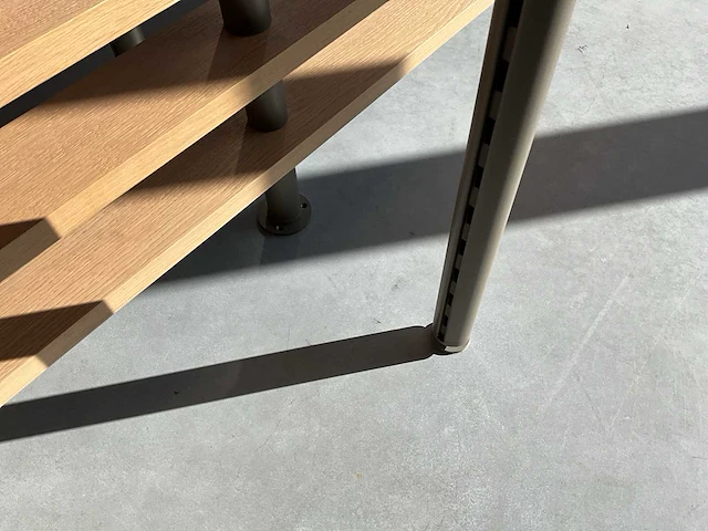 Vitra kledingstelling (86x130 cm) - afbeelding 10 van  15