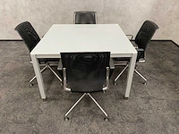 Vitra meda - 4 persoons design set 120x120 - afbeelding 4 van  24