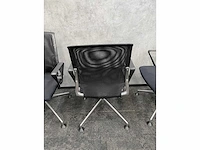 Vitra meda - 4 persoons design set 120x120 - afbeelding 24 van  24