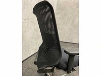 Vitra meda - ergonomische bureaustoel - afbeelding 10 van  17