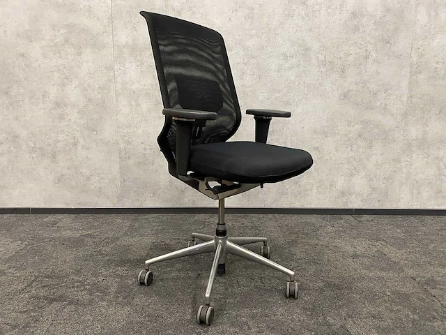 Vitra meda - ergonomische bureaustoel - afbeelding 2 van  17