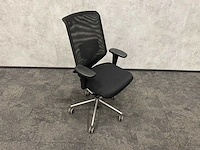 Vitra meda - ergonomische bureaustoel - afbeelding 3 van  17