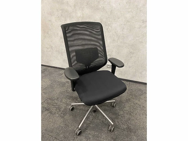 Vitra meda - ergonomische bureaustoel - afbeelding 5 van  17