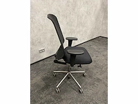 Vitra meda - ergonomische bureaustoel - afbeelding 7 van  17