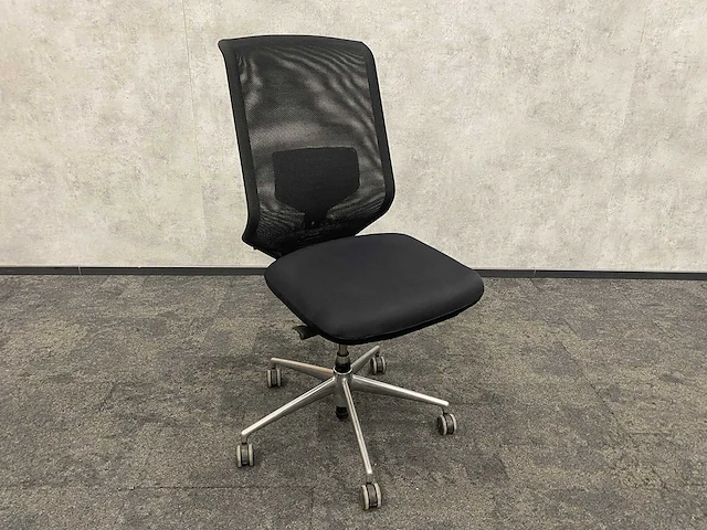 Vitra meda - ergonomische bureaustoel - afbeelding 1 van  8