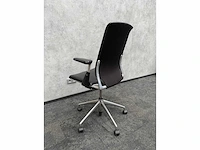 Vitra meda - lederen design bureaustoel - afbeelding 8 van  9