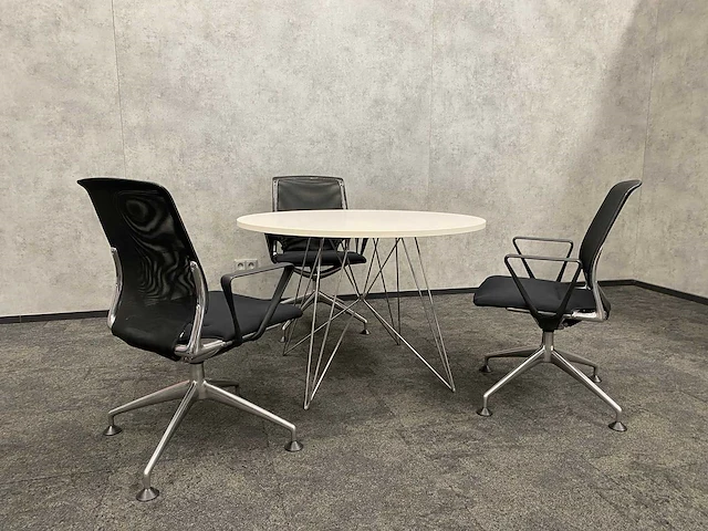 Vitra meda/ magis tavolo - 3 persoons design set ø110 - afbeelding 1 van  24