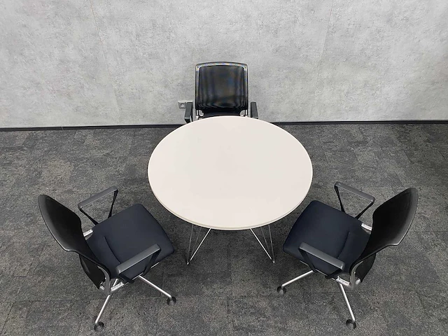Vitra meda/ magis tavolo - 3 persoons design set ø110 - afbeelding 19 van  24