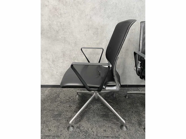 Vitra meda/ tecno nomos - 8 persoons design set 280x100 - afbeelding 2 van  32