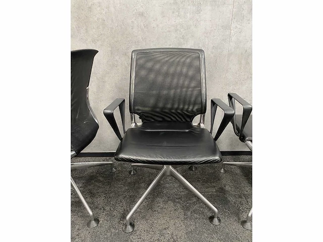 Vitra meda/ tecno nomos - 8 persoons design set 280x100 - afbeelding 3 van  32