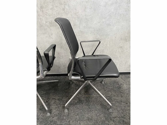 Vitra meda/ tecno nomos - 8 persoons design set 280x100 - afbeelding 5 van  32