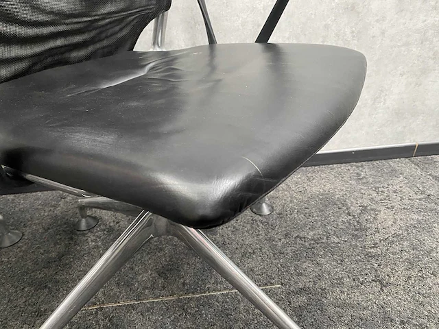 Vitra meda/ tecno nomos - 8 persoons design set 280x100 - afbeelding 6 van  32