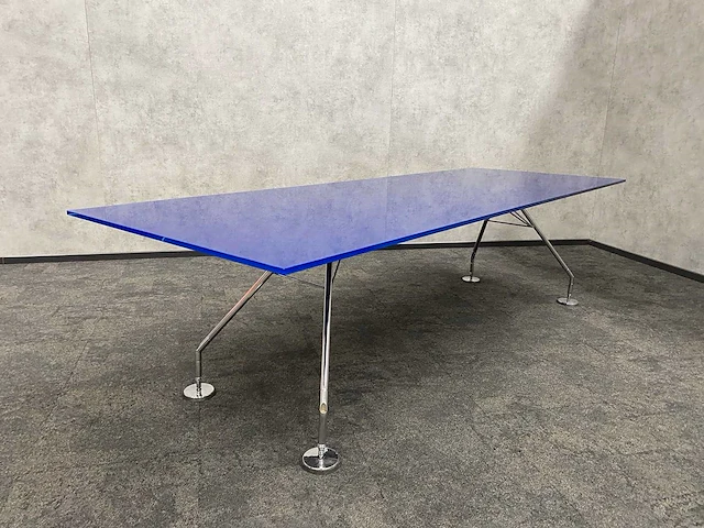 Vitra meda/ tecno nomos - 8 persoons design set 280x100 - afbeelding 16 van  32