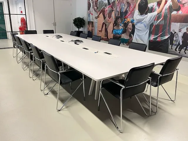 Vitra/ nowy style - 14 persoons design set - afbeelding 1 van  30
