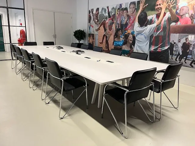 Vitra/ nowy style - 14 persoons design set - afbeelding 21 van  30