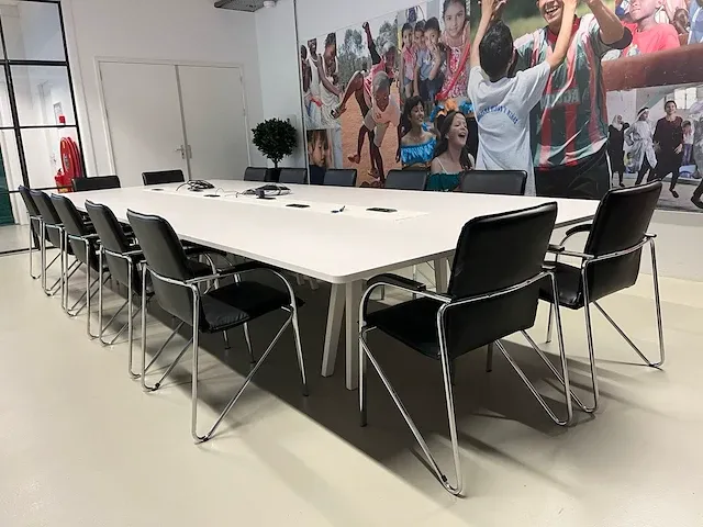 Vitra/ nowy style - 14 persoons design set - afbeelding 24 van  30