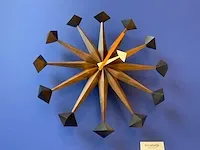 Vitra polygon klok - afbeelding 1 van  1