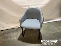 Vitra. soft shell stoel vierpotig onderstel - afbeelding 2 van  6