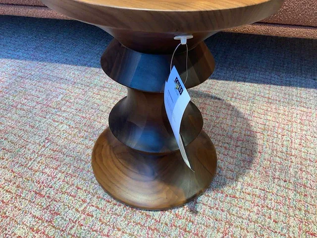 Vitra stools model c bijzettafel - afbeelding 3 van  4