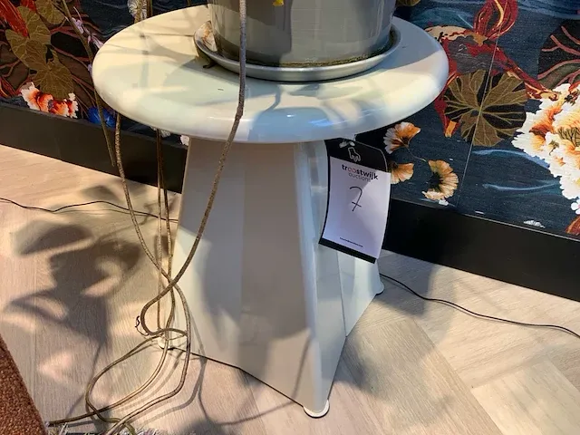 Vitra tabouret metallique bijzettafel - afbeelding 2 van  5
