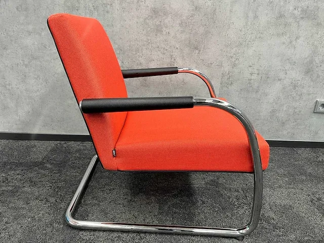 Vitra visalouge - fauteuil - koraal (2x) - afbeelding 3 van  17