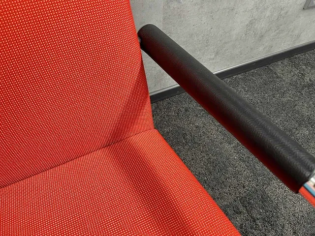 Vitra visalouge - fauteuil - koraal (2x) - afbeelding 9 van  17