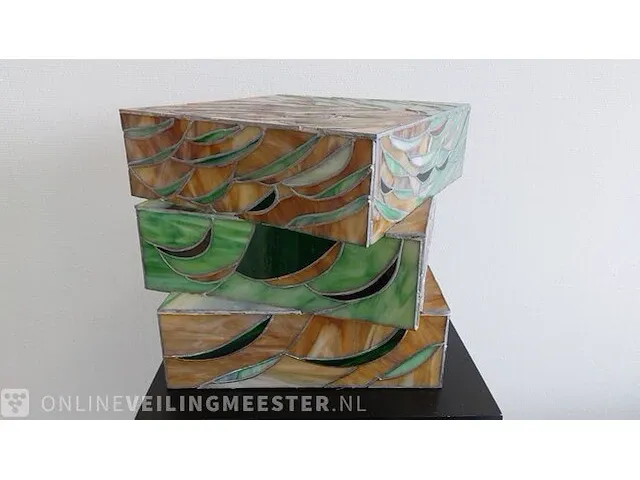 Vitray / glas-in-lood "three boxes" - afbeelding 3 van  5