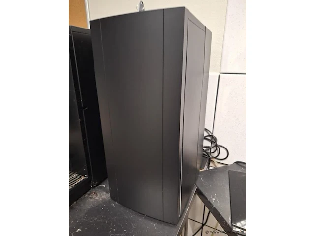 Vitrifigo melkkoeler model scp - afbeelding 2 van  6