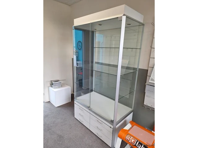 Vitrinekast - 160x60x204cm - afbeelding 3 van  5
