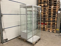 Vitrinekast (3x) - afbeelding 2 van  7