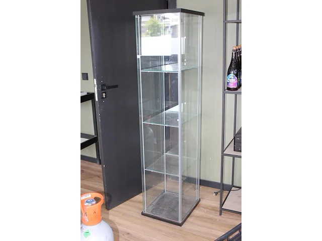 Vitrinekast. afmeting 42 x 37 x 163 cm. - afbeelding 2 van  2