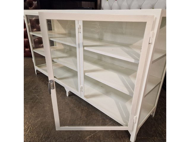 Vitrinekast chesterfield, chesterfield, wit - afbeelding 5 van  6