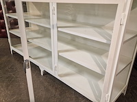 Vitrinekast chesterfield, chesterfield, wit - afbeelding 5 van  6