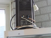 Vitrinekast met meetapparatuur - afbeelding 10 van  10