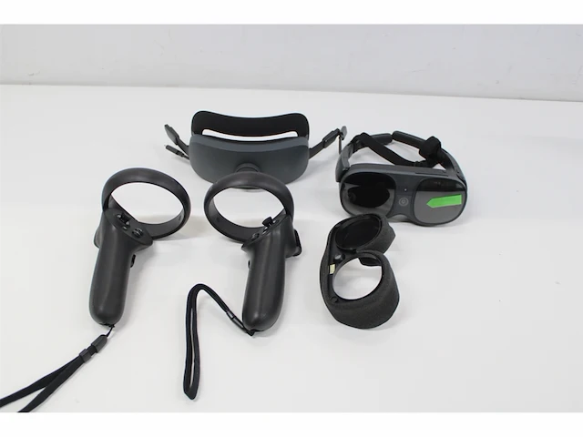Vive xr elite-all-in-one xr and pc-vr gaming system zwart - afbeelding 5 van  6