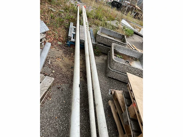 Vlaggenmast 8 meter (3x) - afbeelding 1 van  4