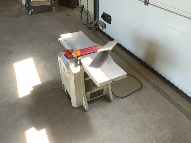 Vlakbank hbm machines - afbeelding 3 van  9