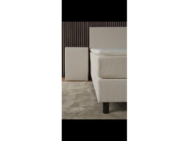 Vlakke boxspring teddy, afmeting 180 x 200 teddystof wit - afbeelding 1 van  3