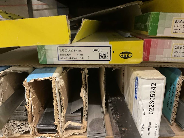 Vlaktafel met inhoud - afbeelding 8 van  9