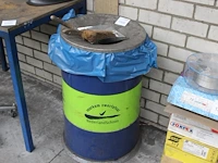 Vlamdovende prullenbak. hoogte 82 cm. - afbeelding 2 van  2